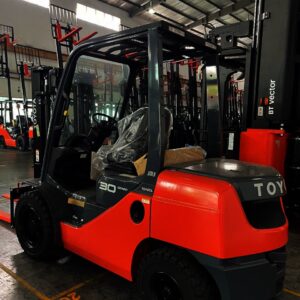 xe nâng toyota